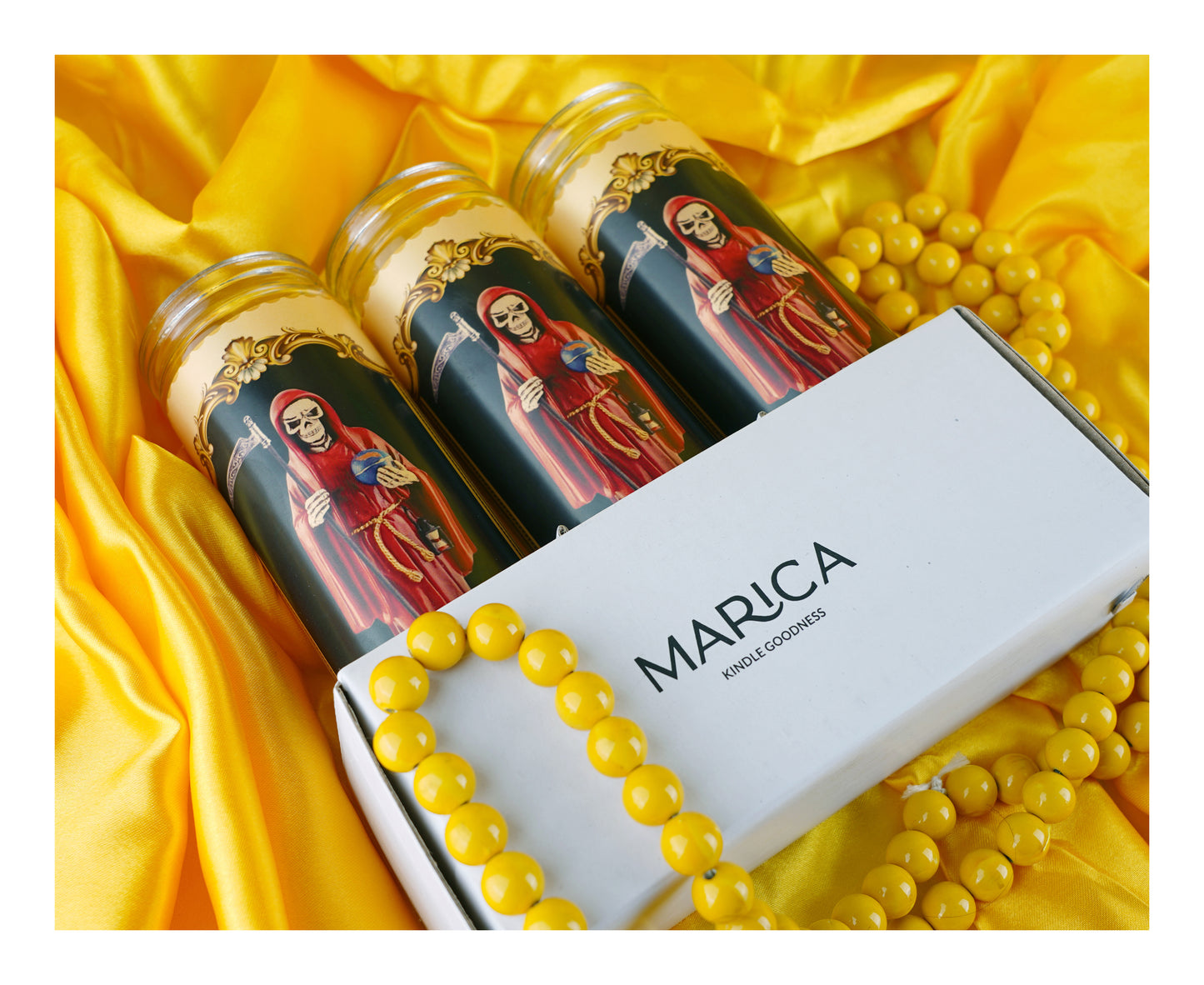 Marica Blessing Devotional Prayer Candle for Holy Death(Red) Great for Sanctury, Vigils, Church, Cemetery, Home, 5.28 Oz (150 g) One wick Unscented Black Color Candle, Over 35 Hours of Burn Time